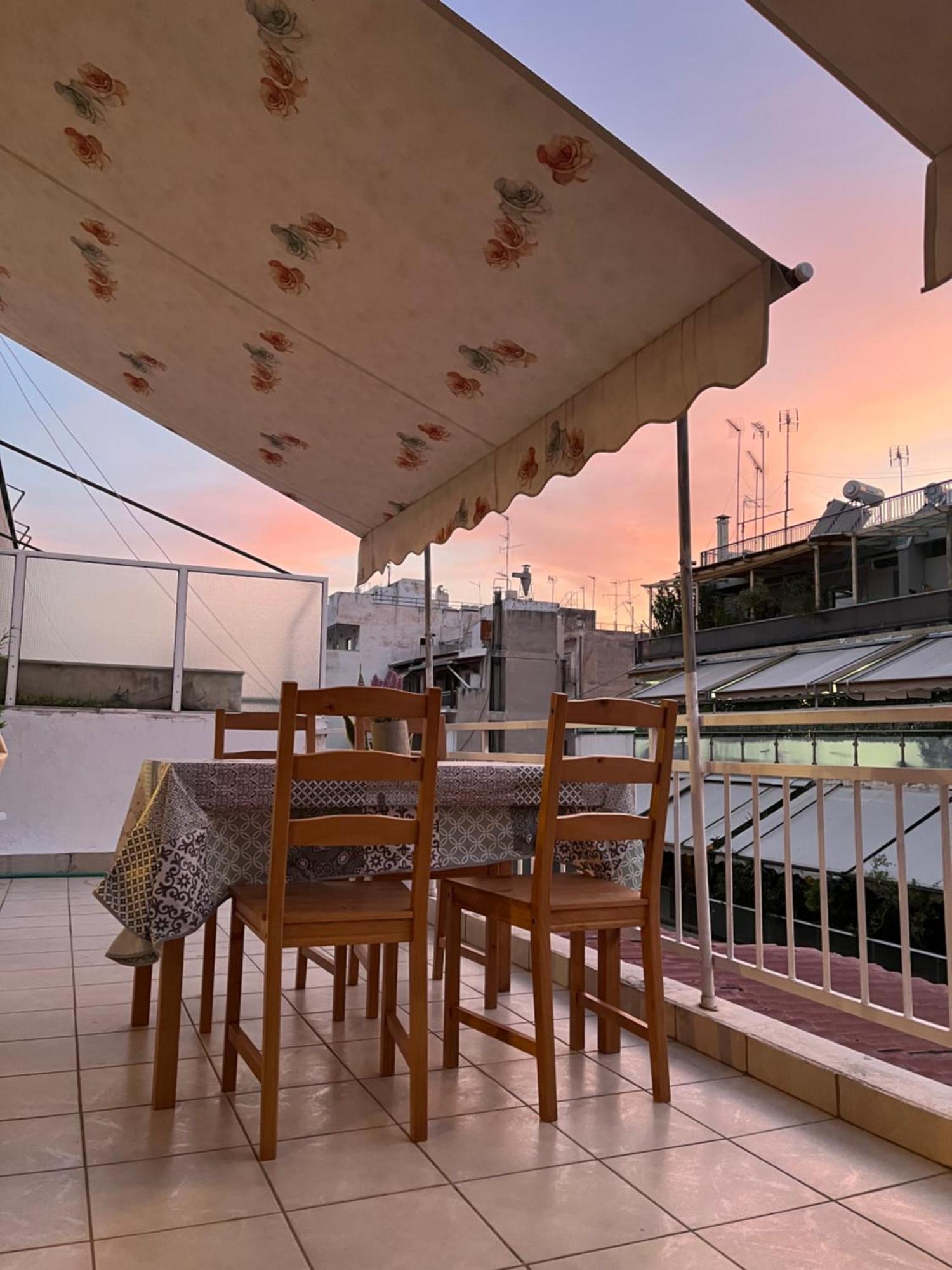 Qqueen House Piraeus Luaran gambar